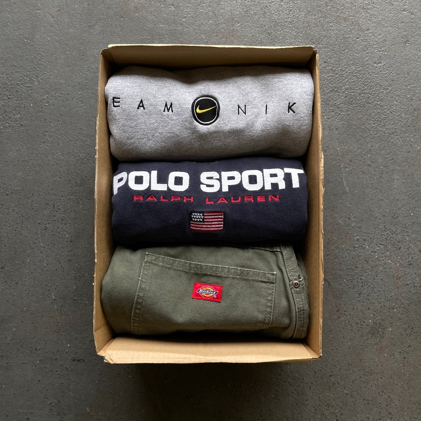 CUSTOM VINTAGE OUTFIT