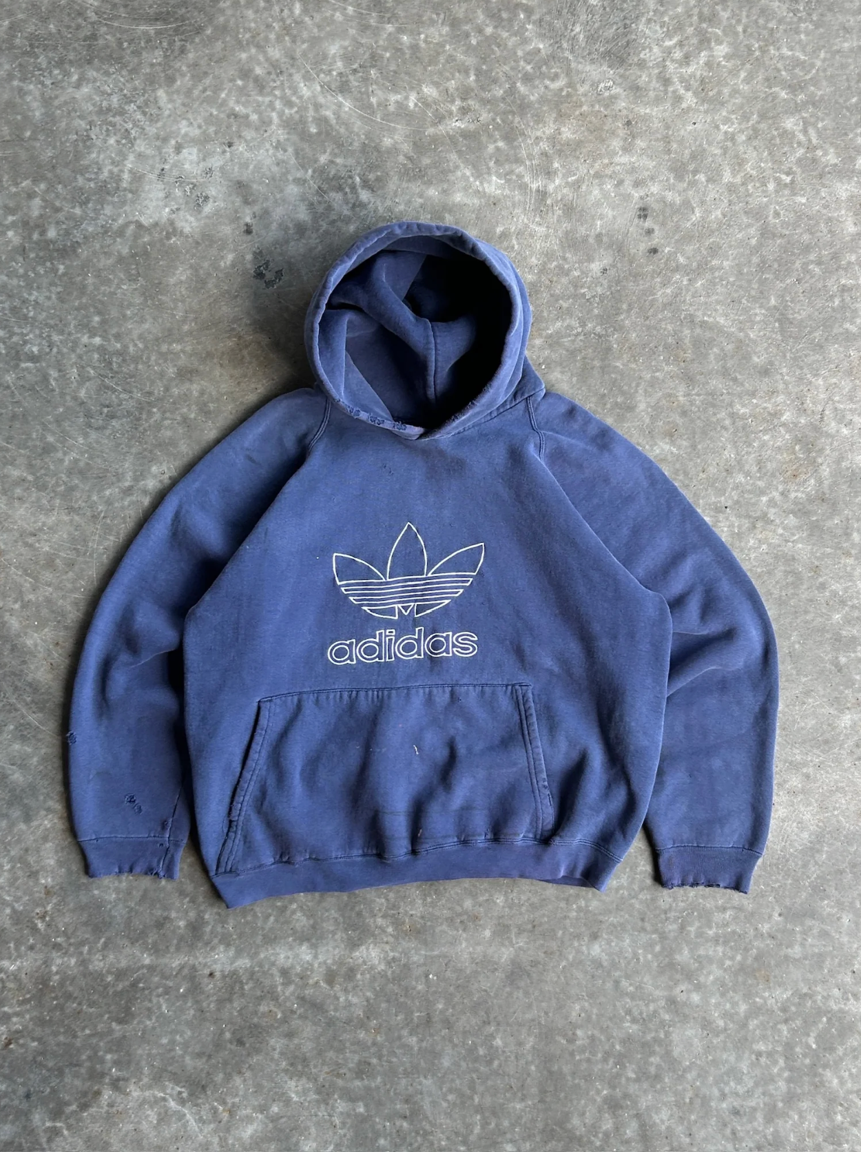 VINTAGE NAVY ADIDAS HOODIE - L